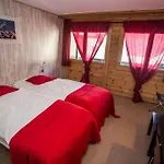 Lodge Alpina - Swiss & Bike *