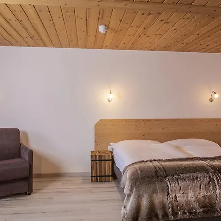 Alpina - Swiss & Bike *